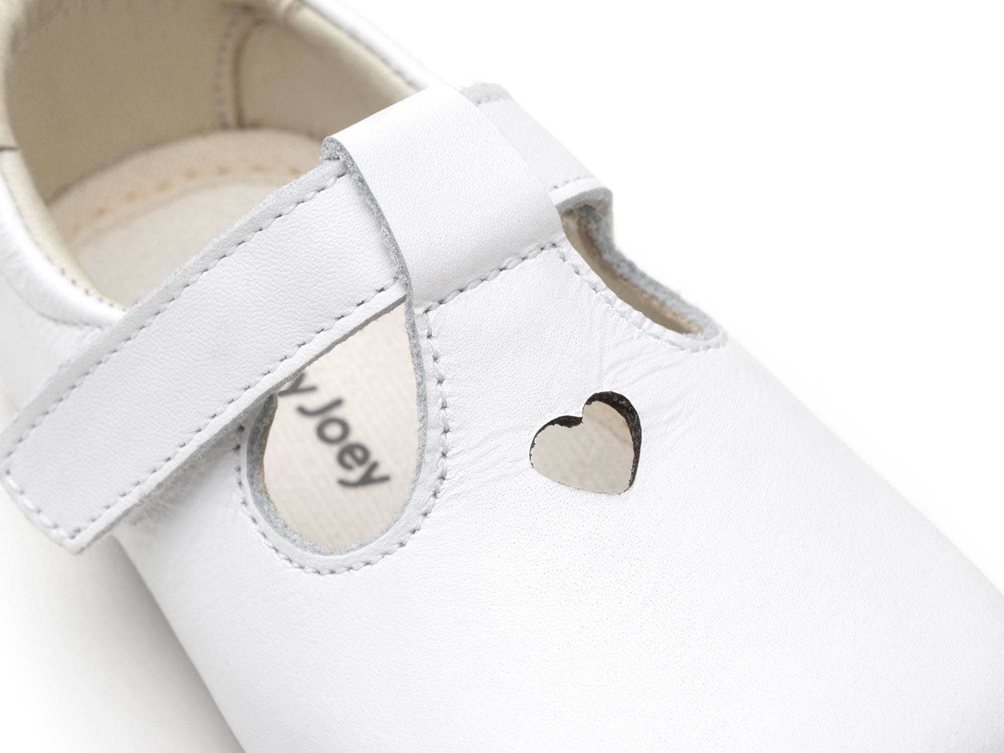 Chatita Bebe Barefoot Tip Toey Joey Cherish Blanca 3