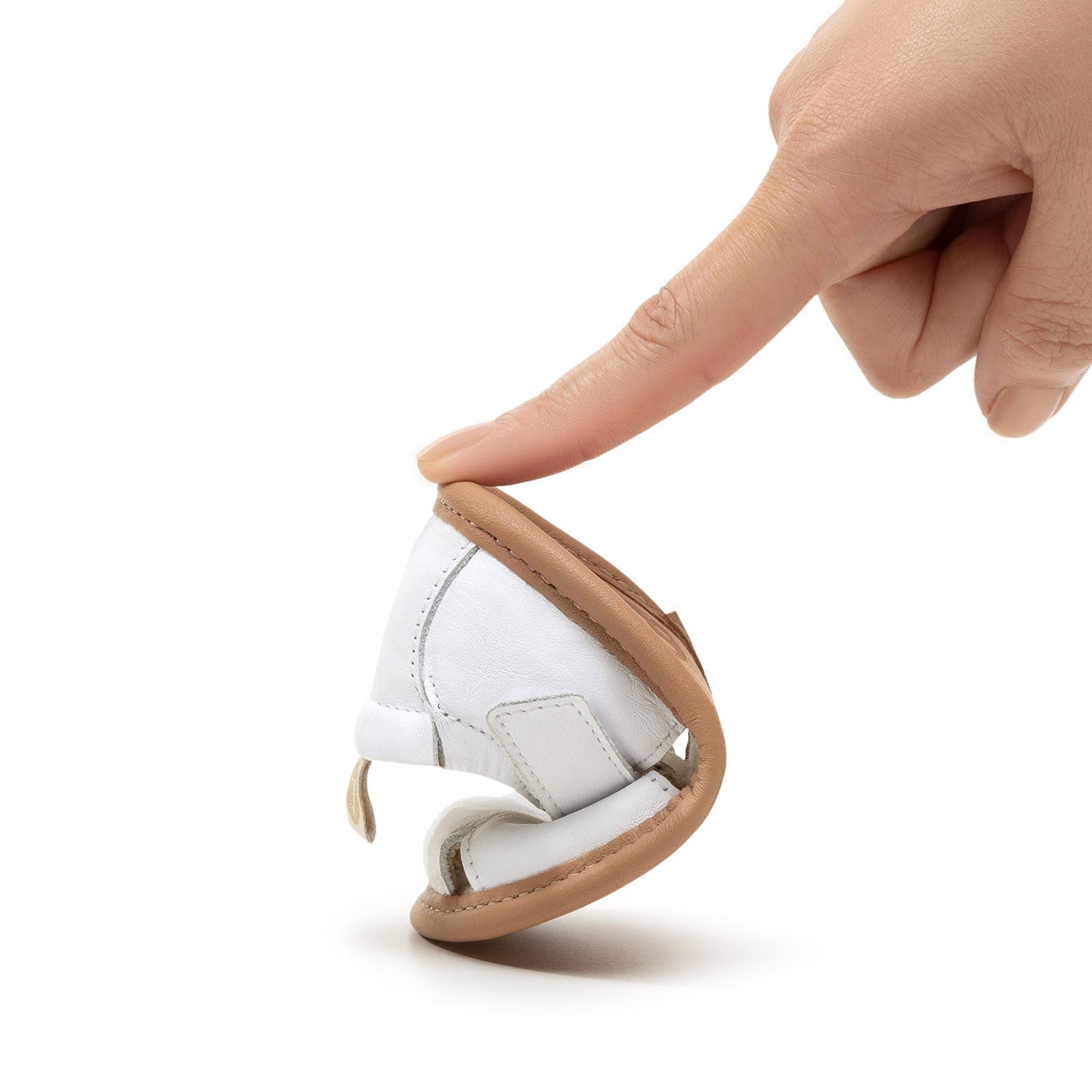 Sandalia Bebe Barefoot Tip Toey Joey Adore