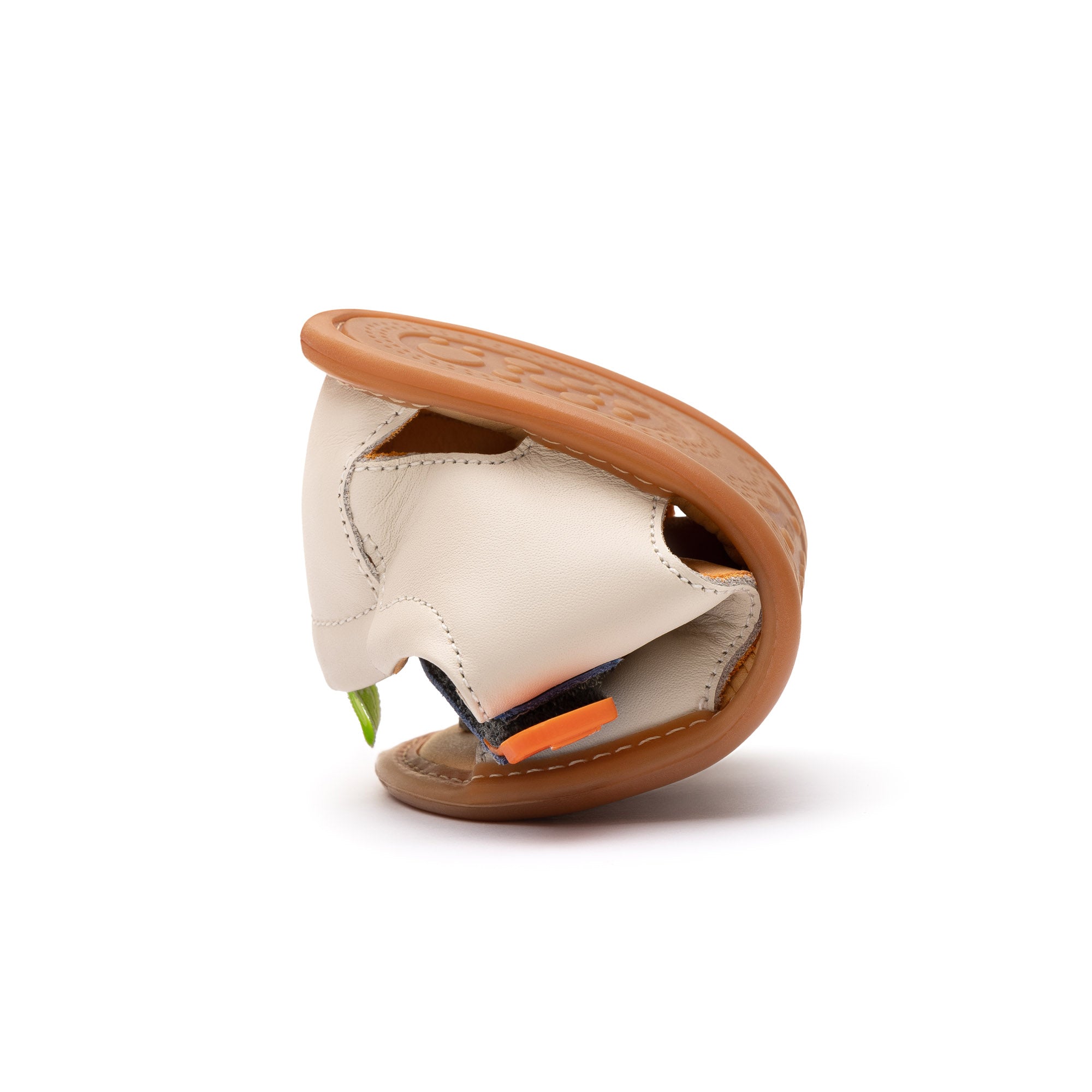 Sandalia Bebé Barefoot Tip Toey joey Explore Crema Colors