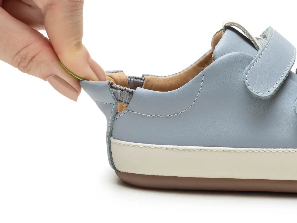 Calzado Bebé Barefoot Tip Toey Joey Bossy Azul