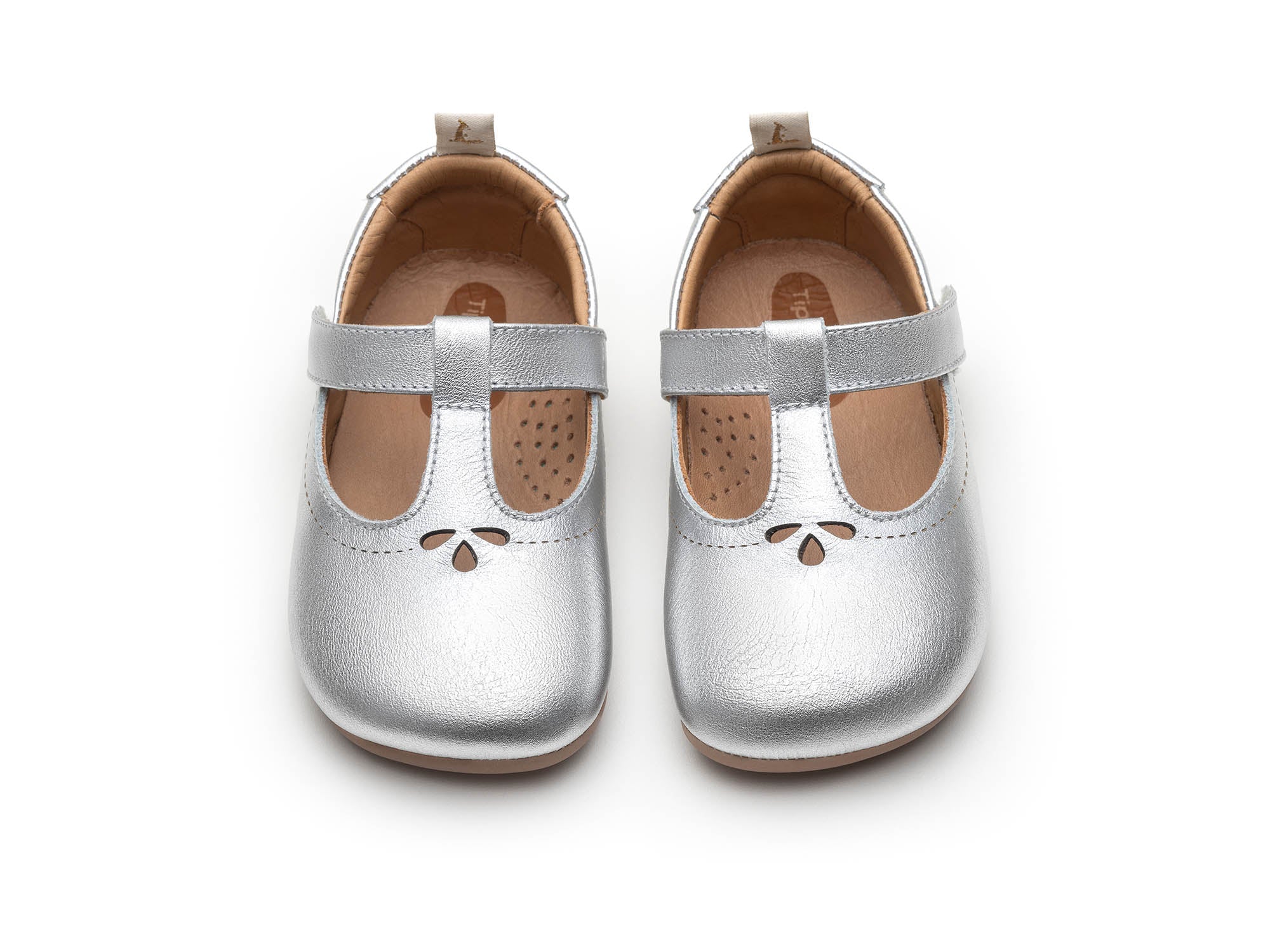 Chatita Bebé Barefoot Tip Toey Joey Dainty Plateada