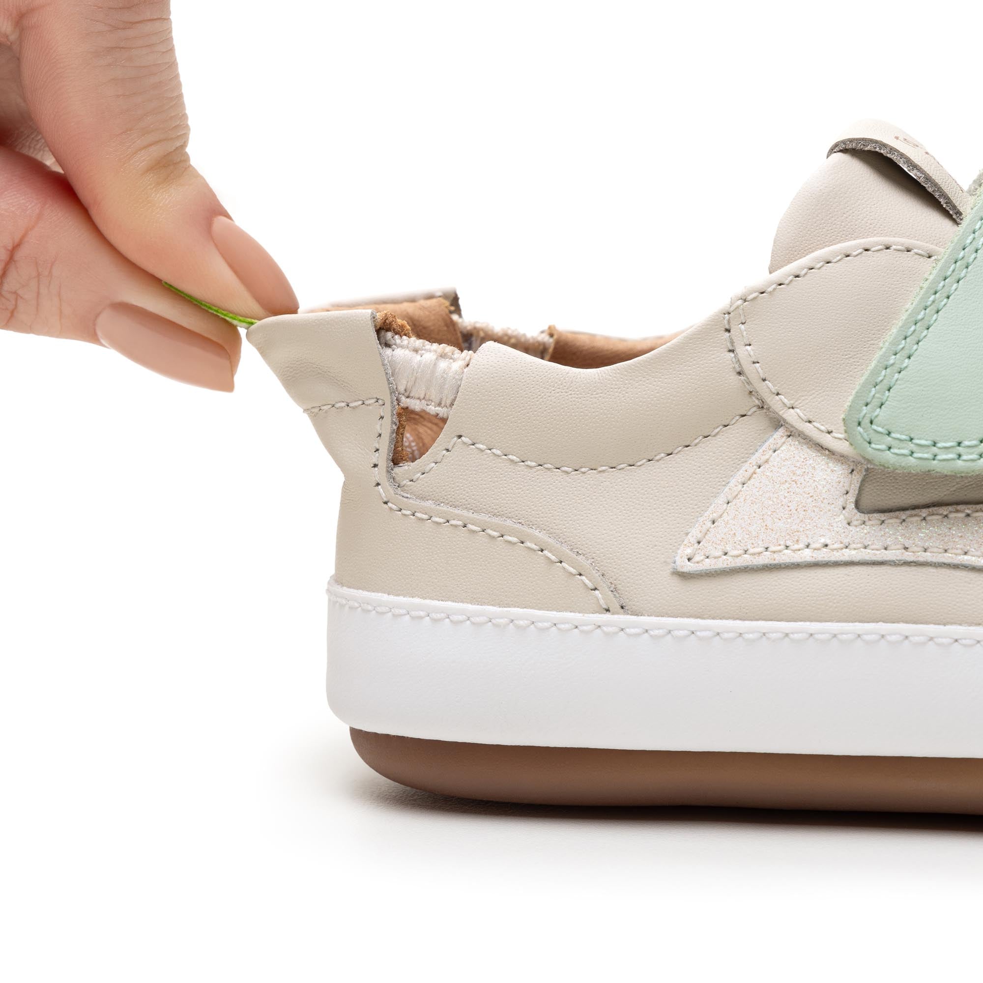 Calzado Bebé Barefoot Tip Toey Joey Landy Beige Candy Colors