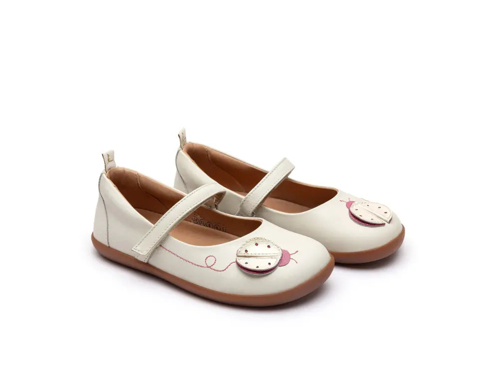 Chatita Infantil Barefoot Tip Toey Joey Ladybug