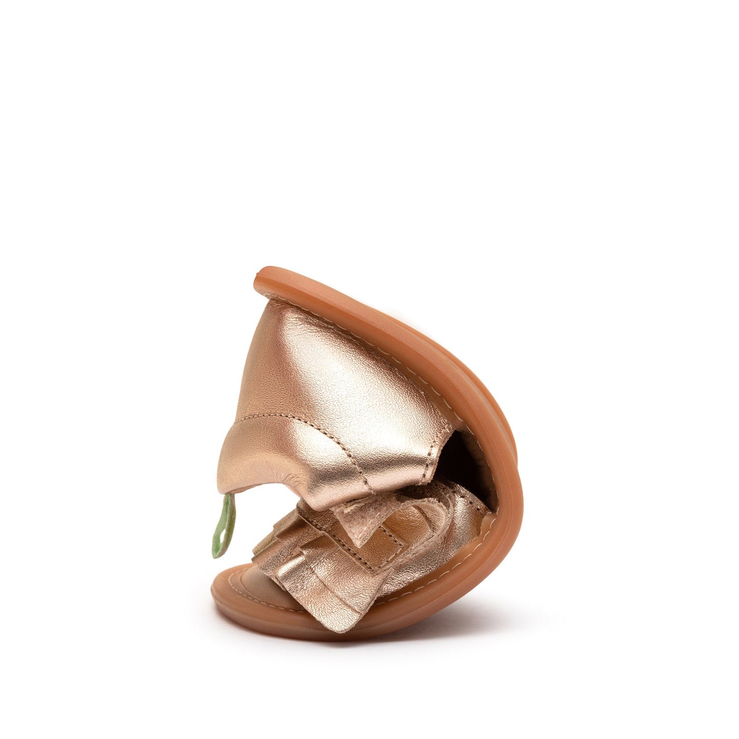 Sandalia Bebé Barefoot Tip Toey Joey Ruffy Dorada 3